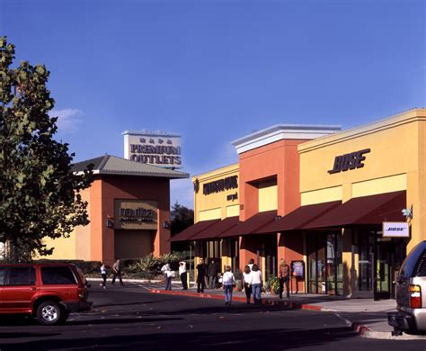 napa outlet mall stores.